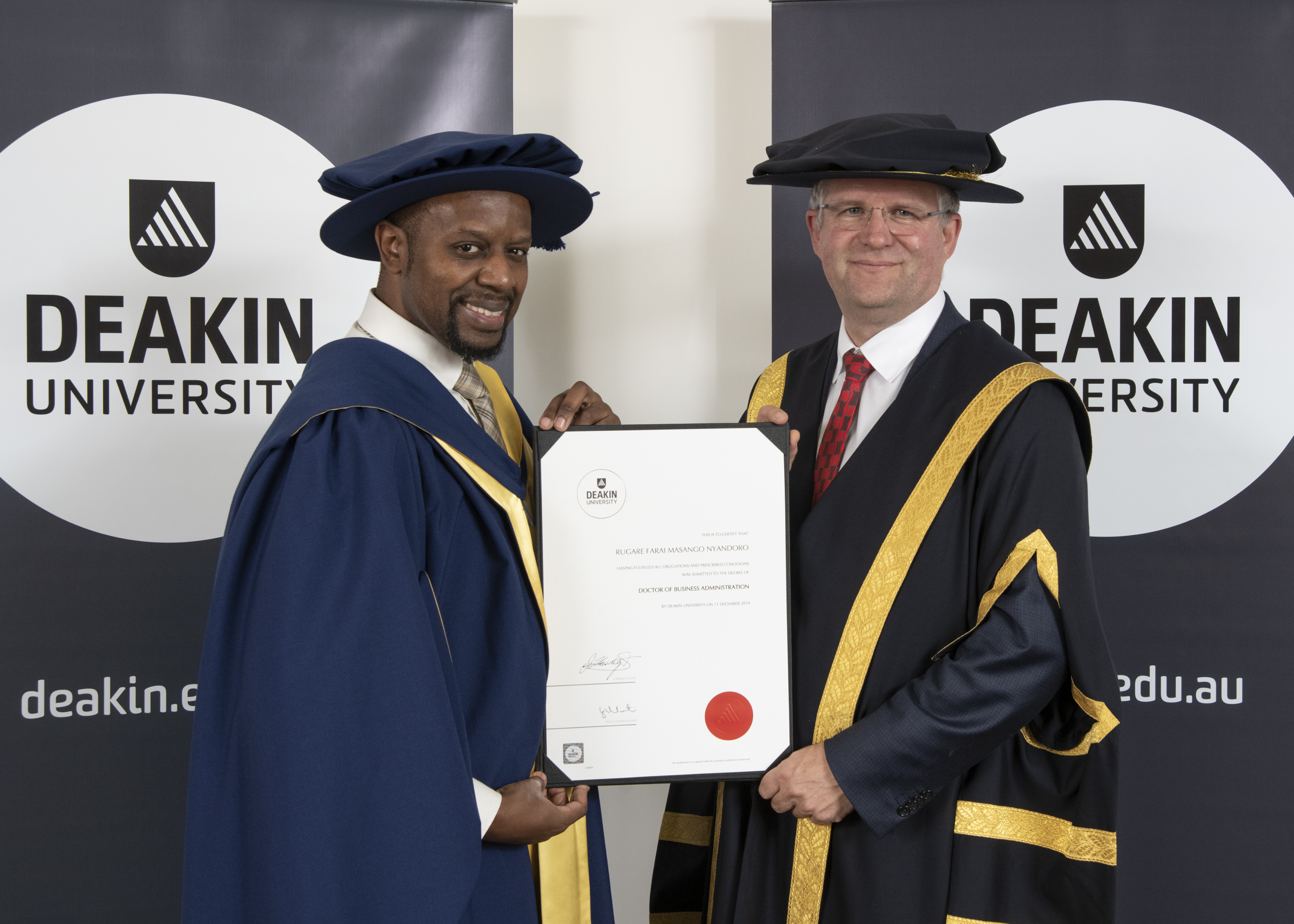 Deakin 2024 graduation gown