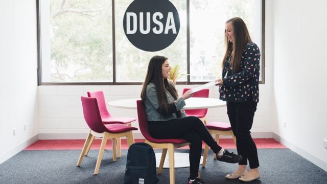A student speaks to a DUSA Advocate