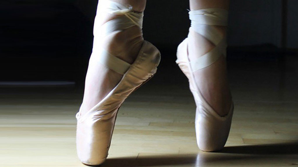 Close-up of ballerina en pointe