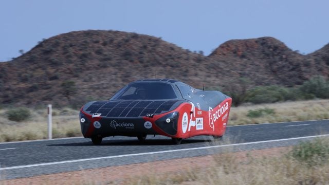 Deakin's Team ASCEND car competing in the outback